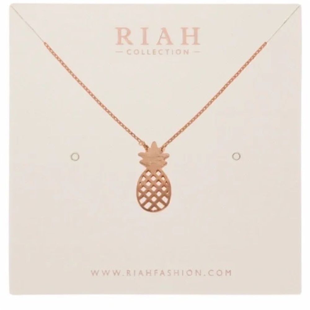 Pineapple Pendant Necklace